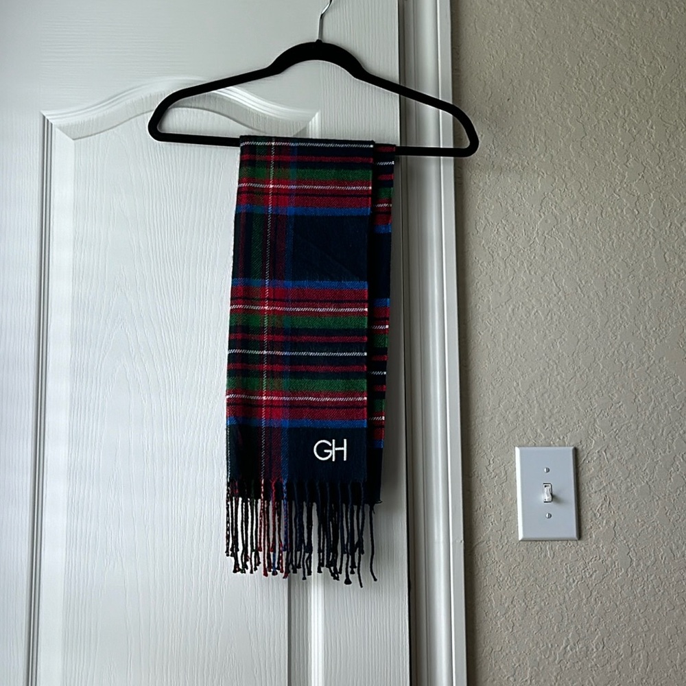 Plaid woven scarf